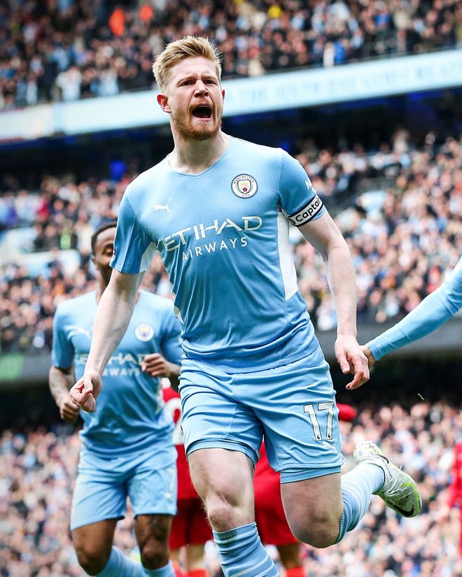 奥尔莫庆祝胜利：非常重要的三分！国家队比赛日后见（奥尔莫欢庆告捷：拿下关键三分，国家队比赛日后再会）